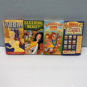 Lot Of 4 VHS Raggedy Ann Sleeping Beauty Cinderella Children's Classic